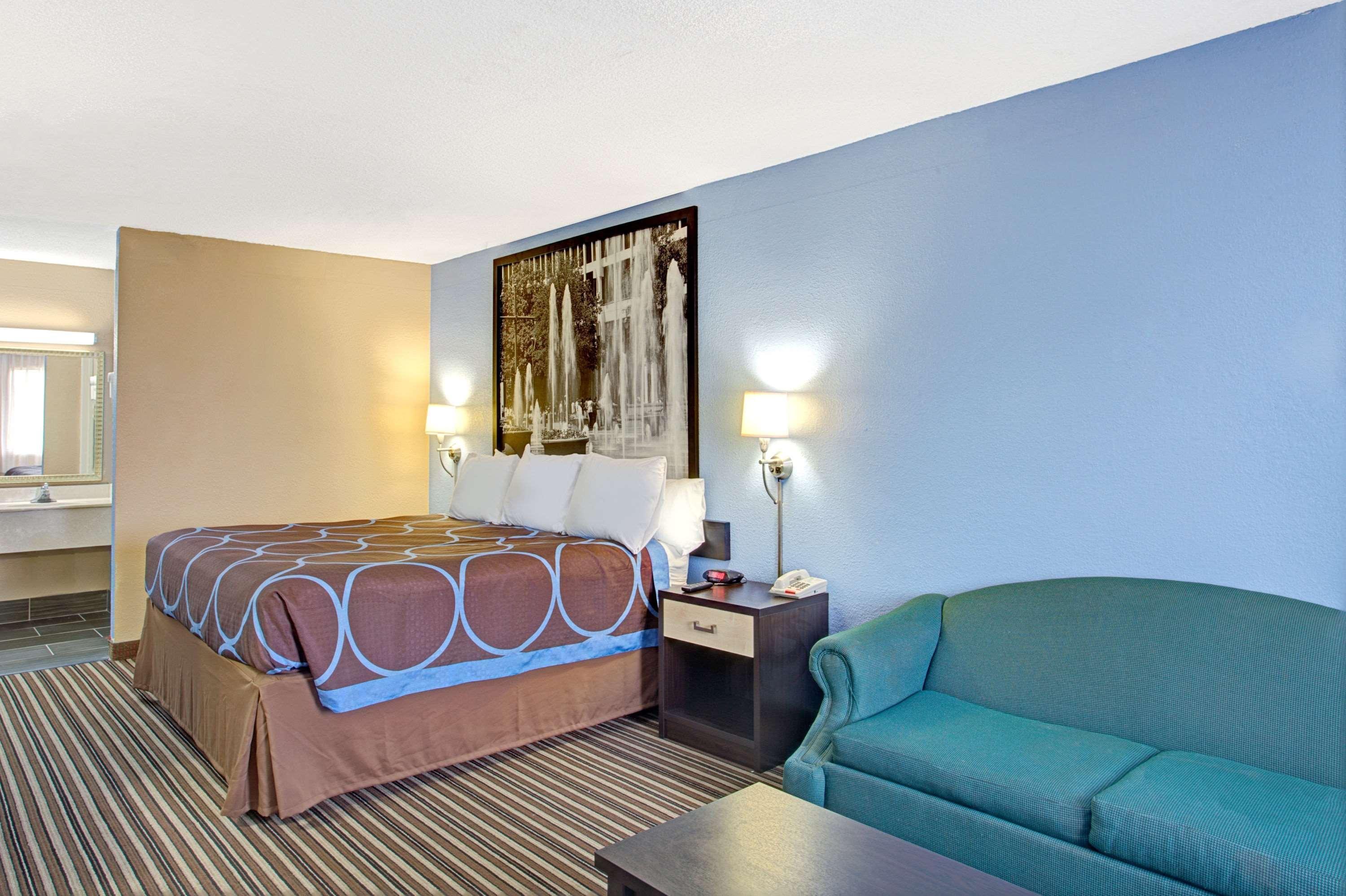 ซูเปอร์ 8 บาย วินด์แฮม เมมฟิส/ดาวน์ทาวน์/เกรซแลนด์ แอเรีย Hotel ภายนอก รูปภาพ
